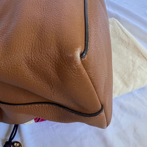 Tory Burch Taylor Hobo Bag - Picture 8 of 11